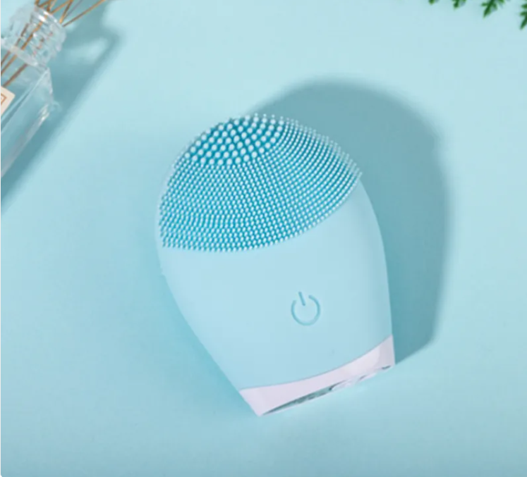 Cepillo facial ultrasónico Lumis Care — carga USB e impermeable